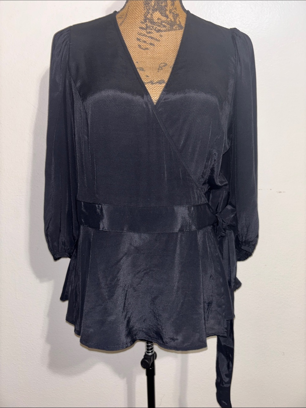 GAP Sz L Elegant Black Wrap-Style Women's Blouse